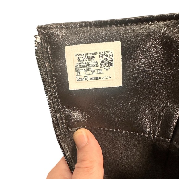 NWOT Sperry Women's Saltwater Buckle Nylon Quilted Winter Boots 6.5 - Picture 6 of 7